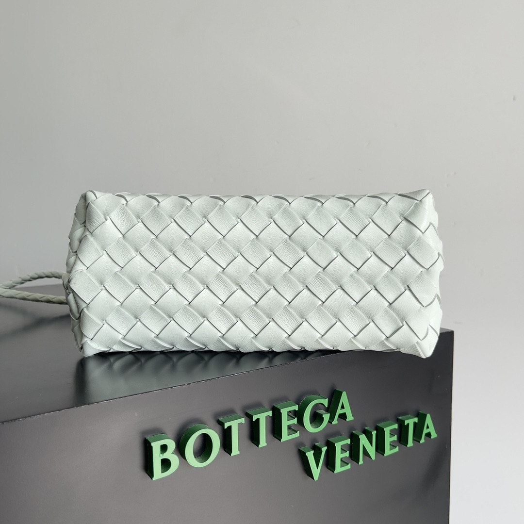 bo*te*ga Ve*ne*ta small andiamo 25x22x10.5cm