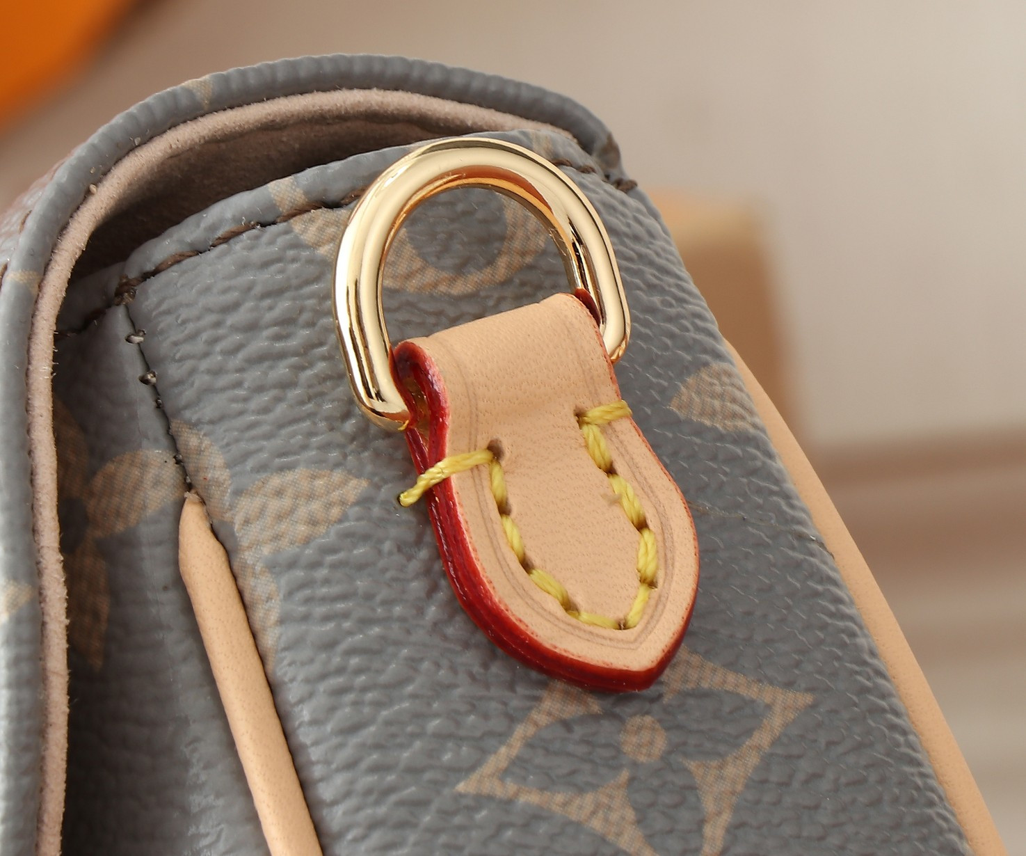 LV Wallet On Chain Ivy M12583 23.5x12x4.3CM
