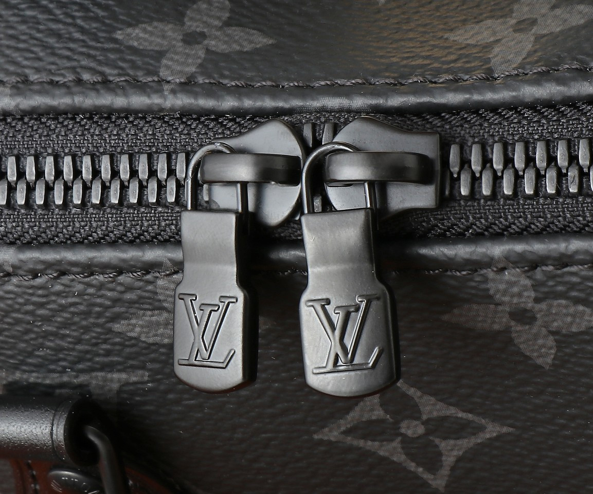 LV Speedy 18 M24606 18x12.5x11CM