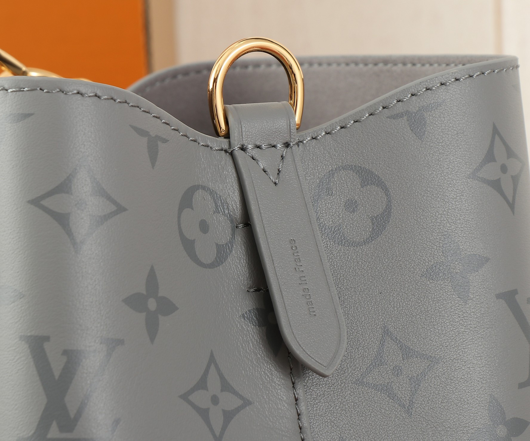 LV Néonoé BB Monogram Ink M12749 20x20x13CM