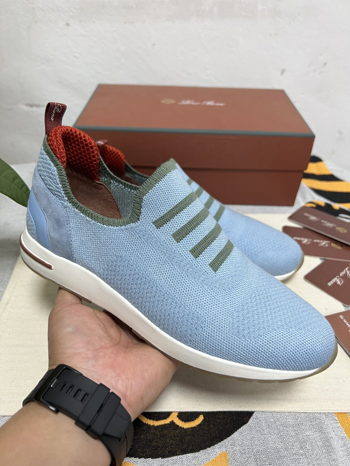 ua L**o p*ana 360 lp flexy walk sneaker