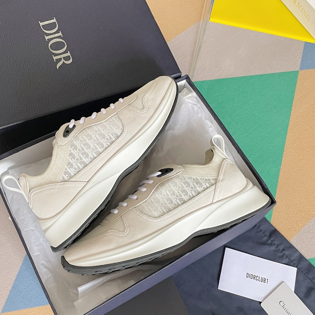ua D*or b25 runner sneaker