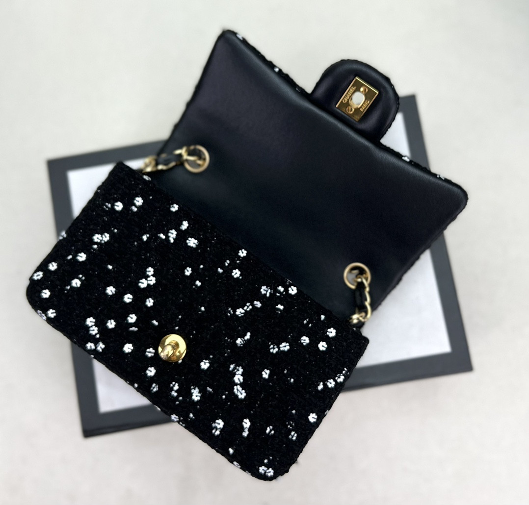 Ch*el classic flap bag 20cm