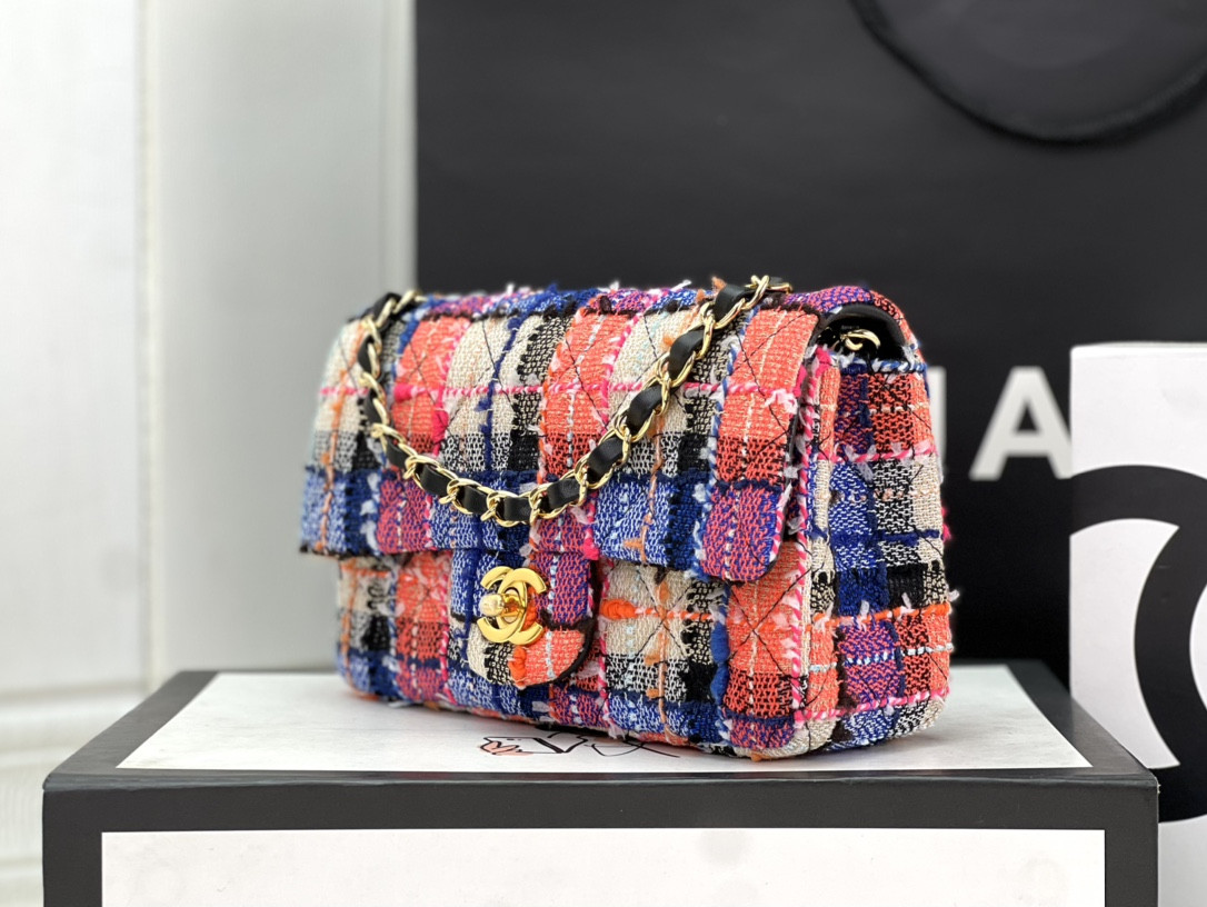 Ch*el classic flap bag 20cm