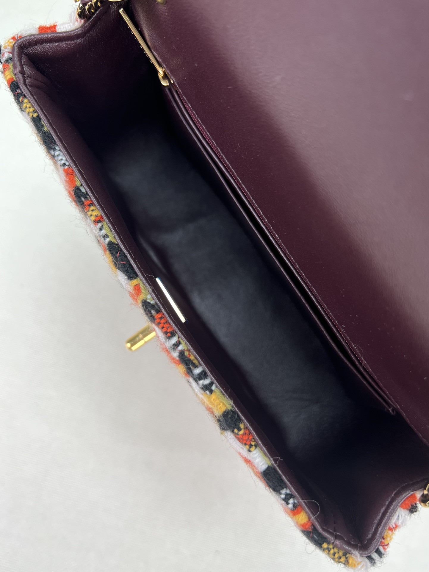 Ch*el classic flap bag 20cm