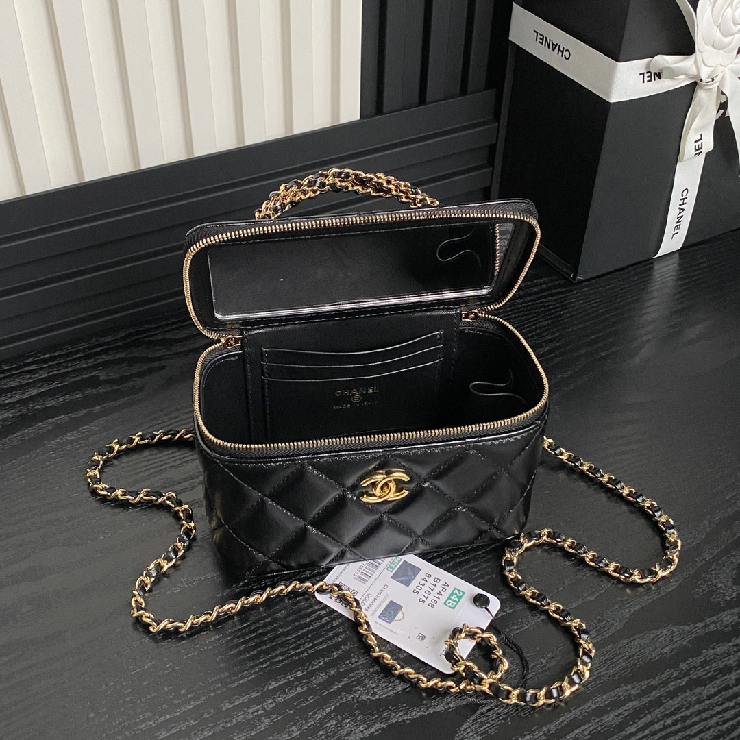 Ch*el clutch with chain 9.5x 17x 8cm