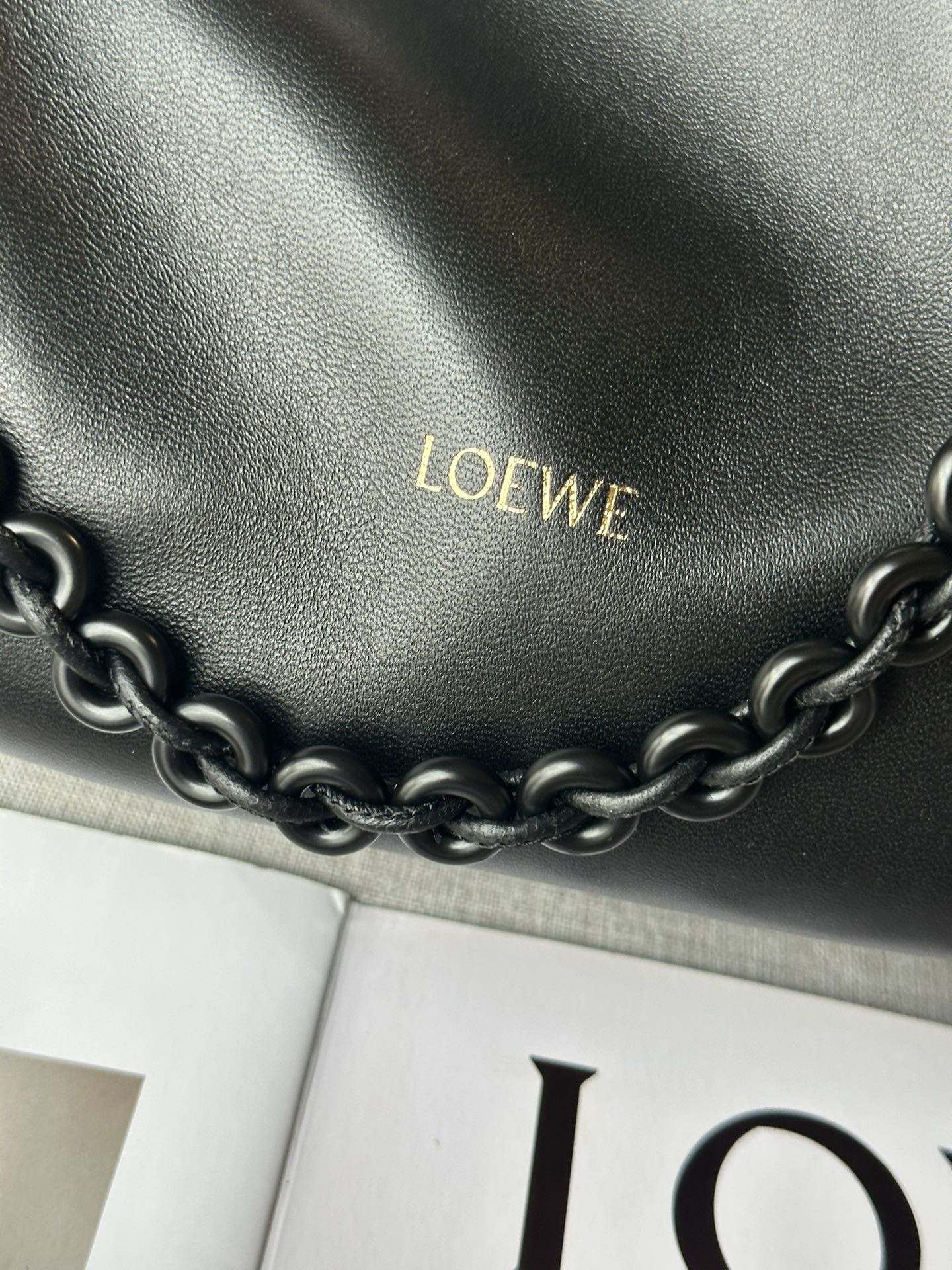 L0ew* medium flamenco purse in mellow nappa lambskin 30x10.5x20cm