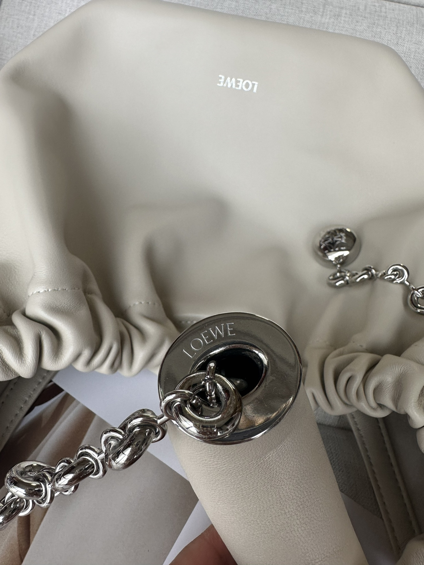 L0ew* small squeeze bag in mellow nappa lambskin 29x10.5x24cm