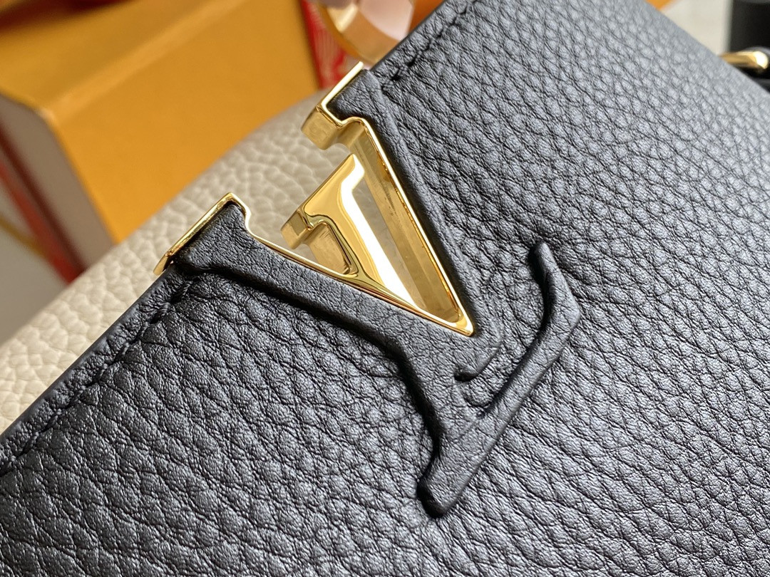 LV Capucines  M20845  pink 17x12x9.5cm