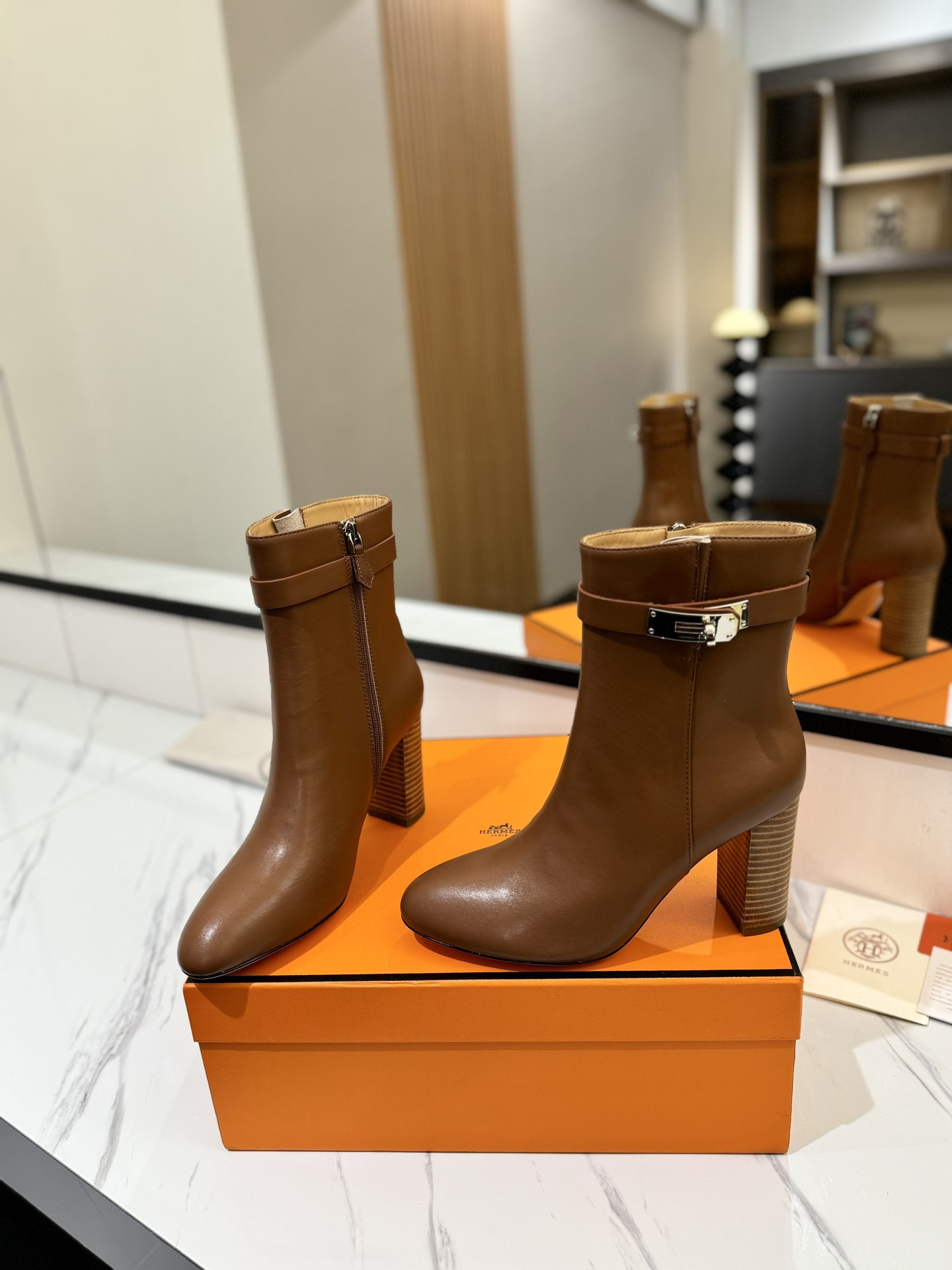 ua H**mes kelly jumping boots
