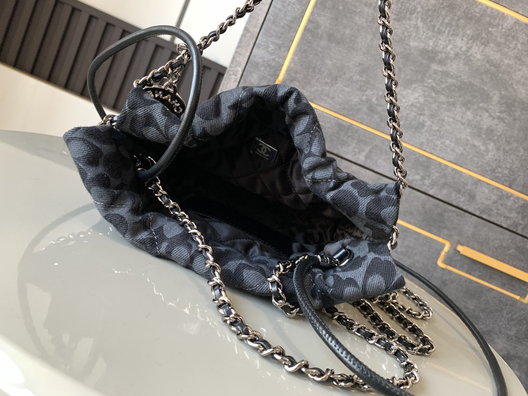 Ch*el 22 mini handbag 20x19x6cm