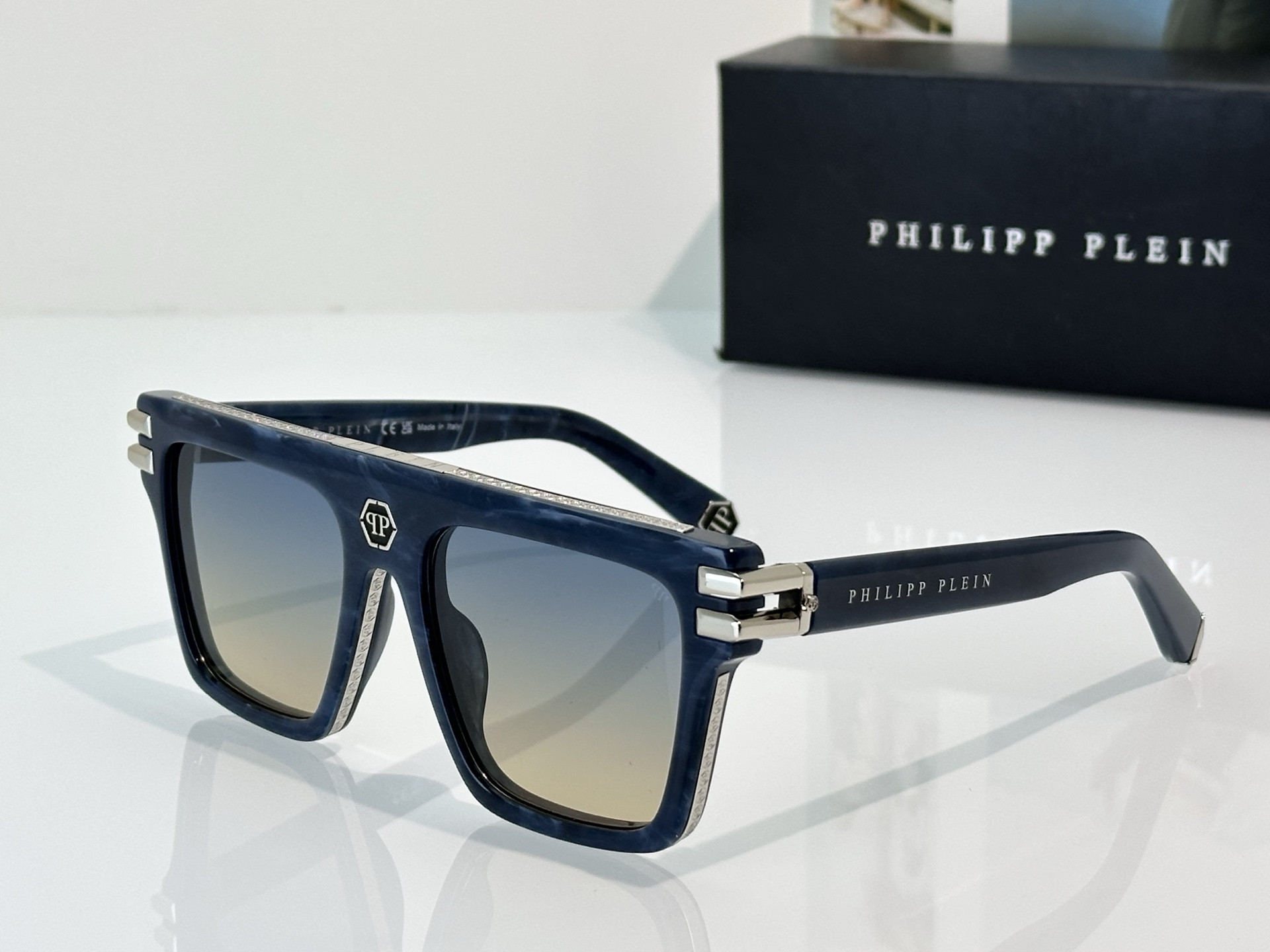 phi1ipp P1ein glasses spp98m 56-19-145