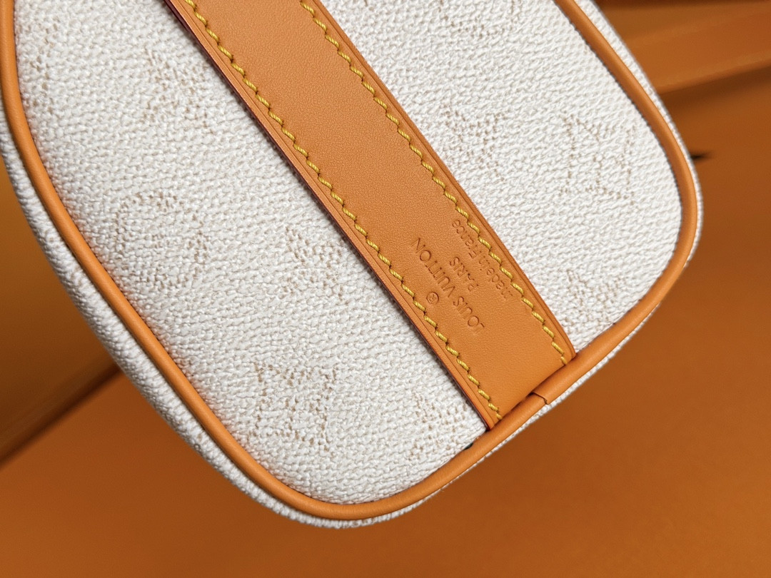 LV Keepall Bandoulière 25 M15076 25x15x11cm