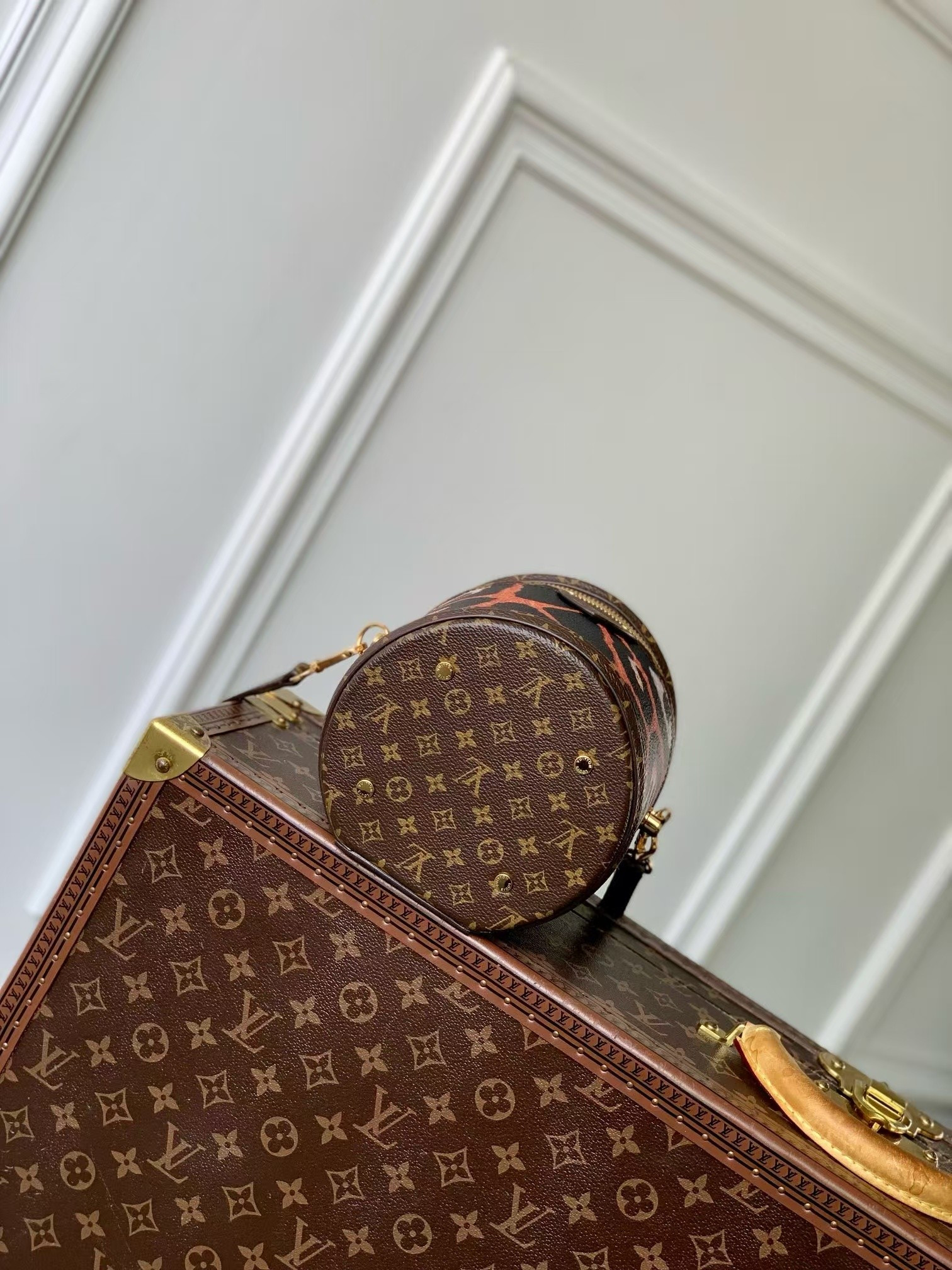 LV Cannes M13846 15x17x15cm
