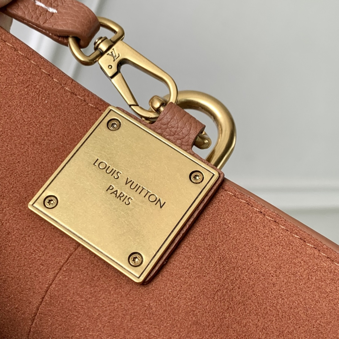 LV Low Key All In BB M14416 16x18x12cm