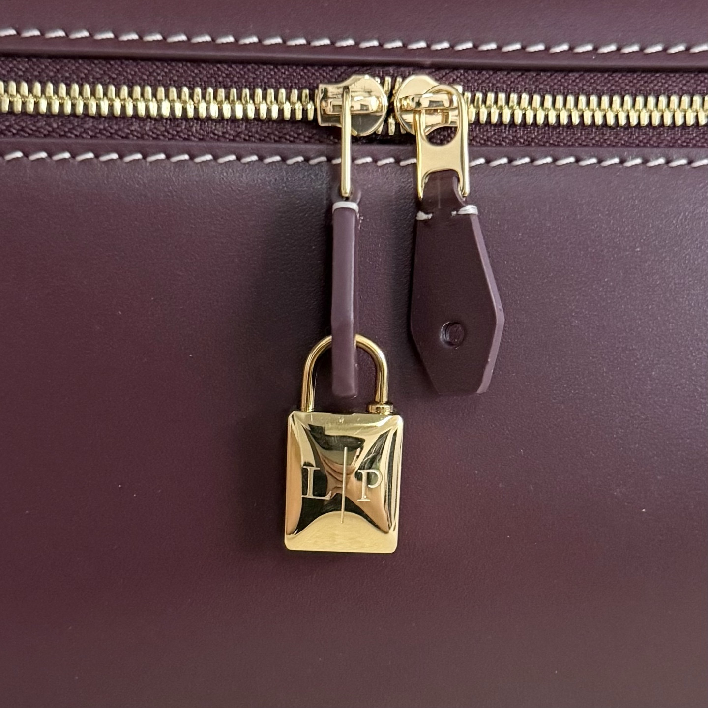 L**o p*ana extra clutch l29 29x14x3cm