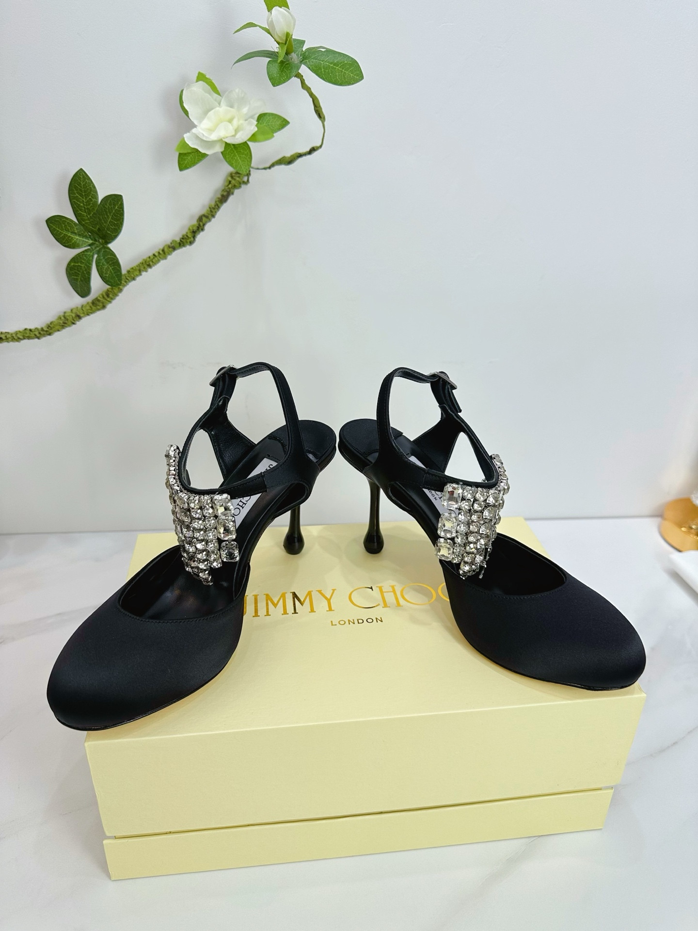 ua Ji*y Ch* verity glitter slingbacks 8.5cm