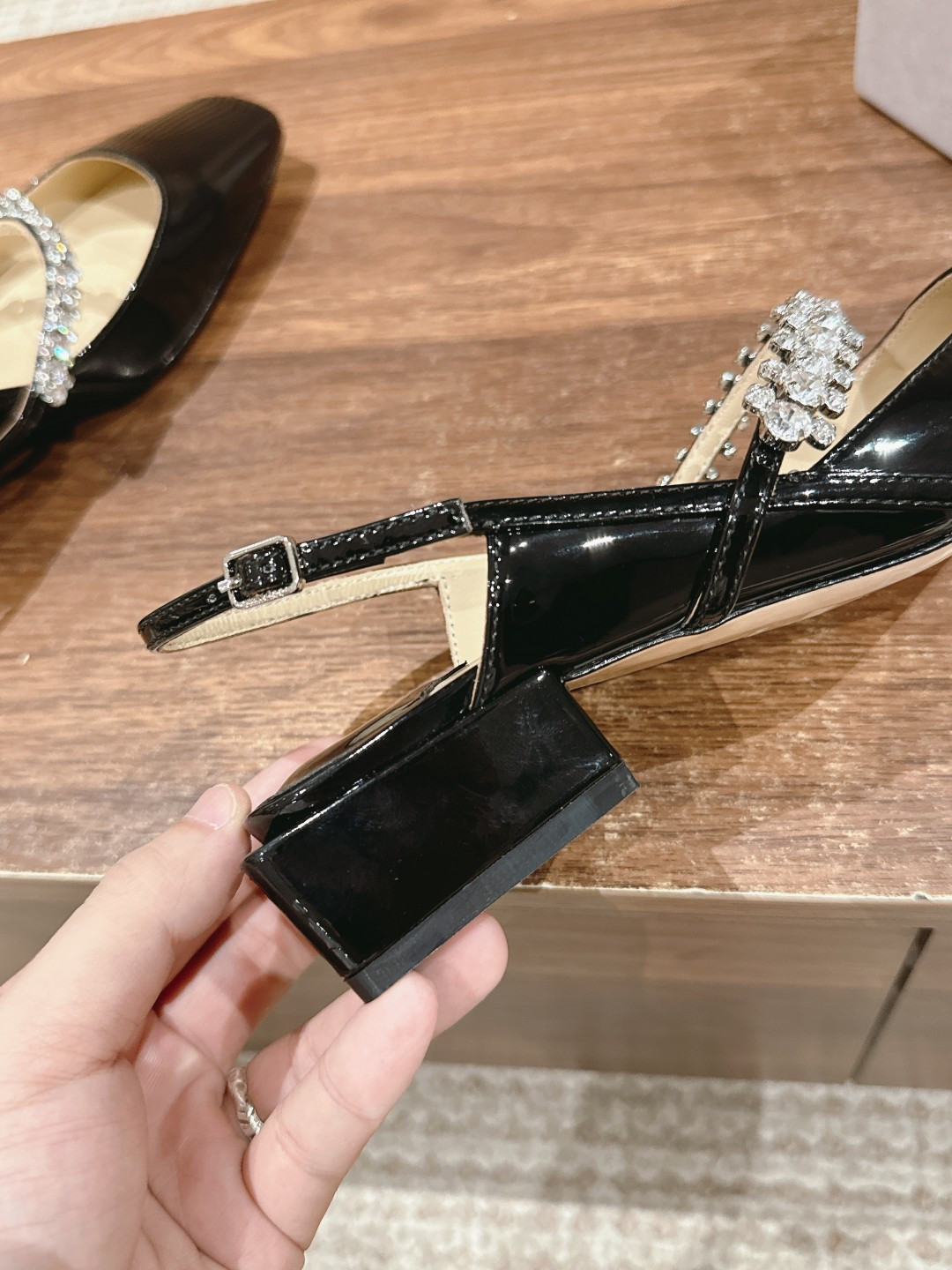 ua Ji*y Ch* belinda slingbacks 3.5cm