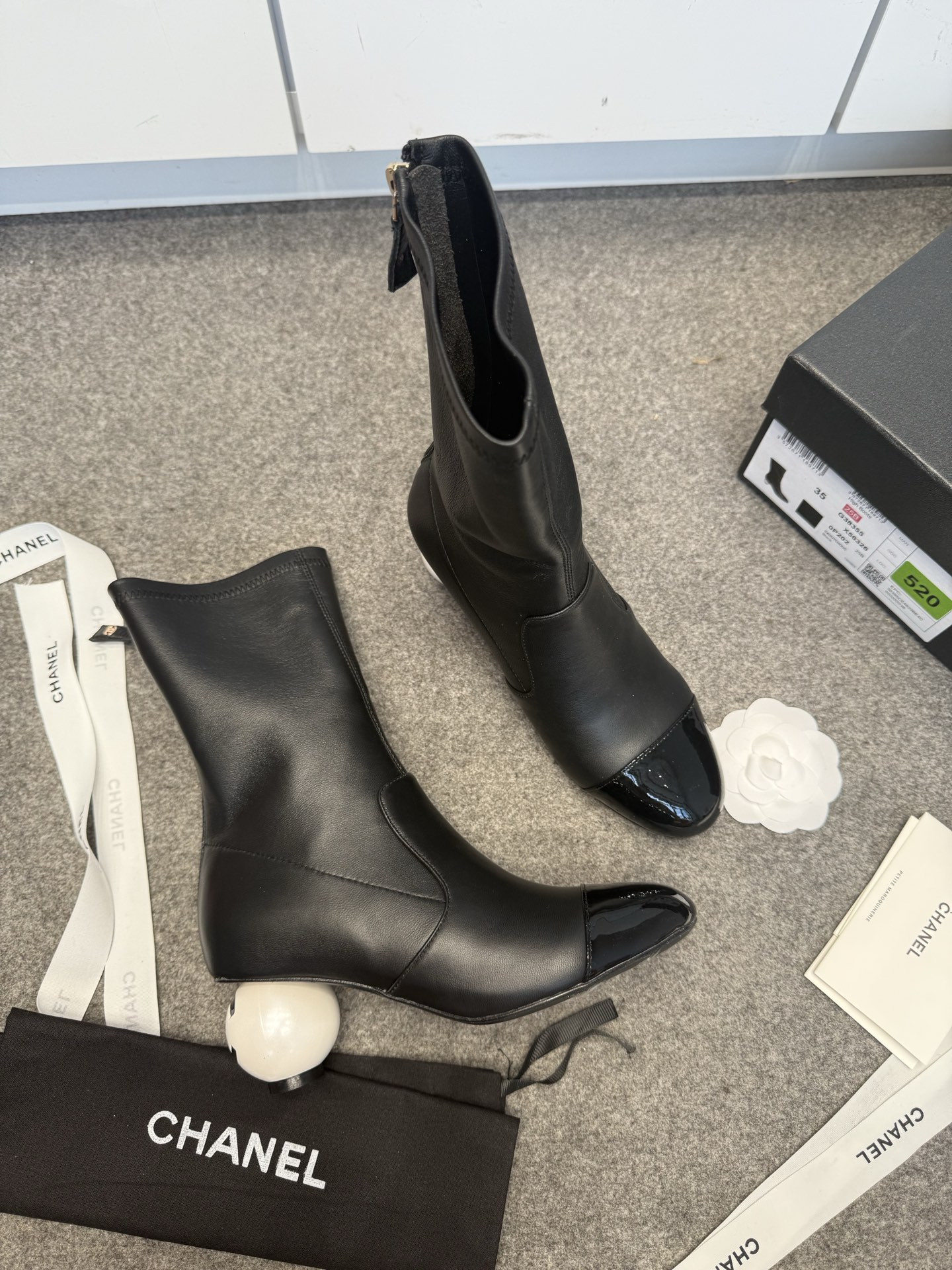 ua Ch*el mid-calf boots 6.5cm heel