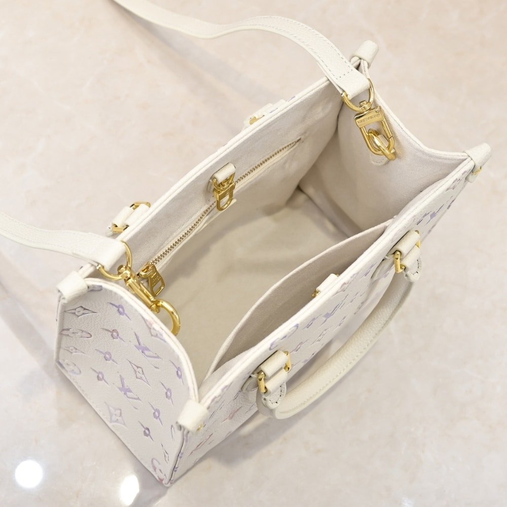 L0vis Vvtt0n Onthego PM Dream Cream 25Cm M25770
