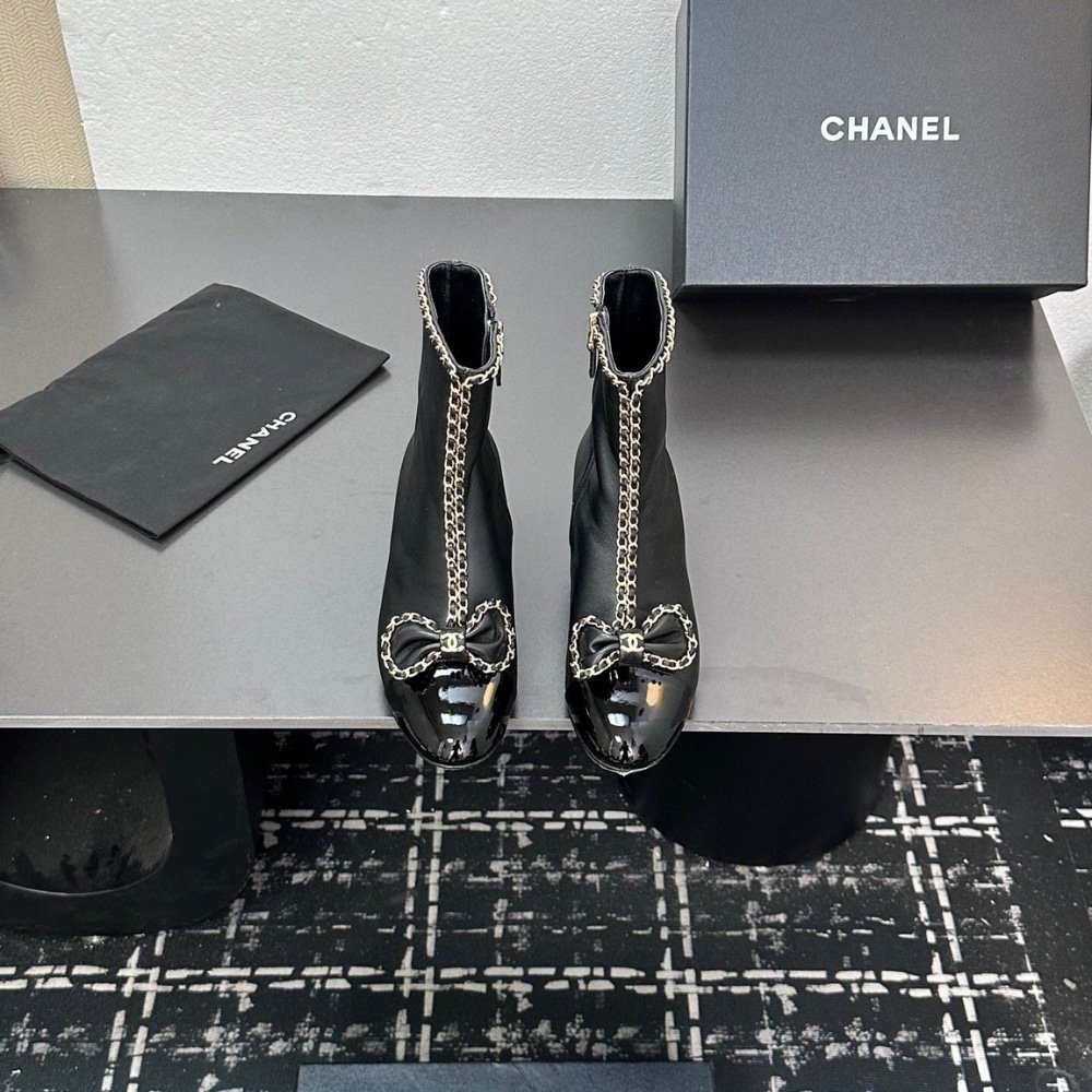 Ch**el Ribbon Chain Boots Black G45899 B17974 94305