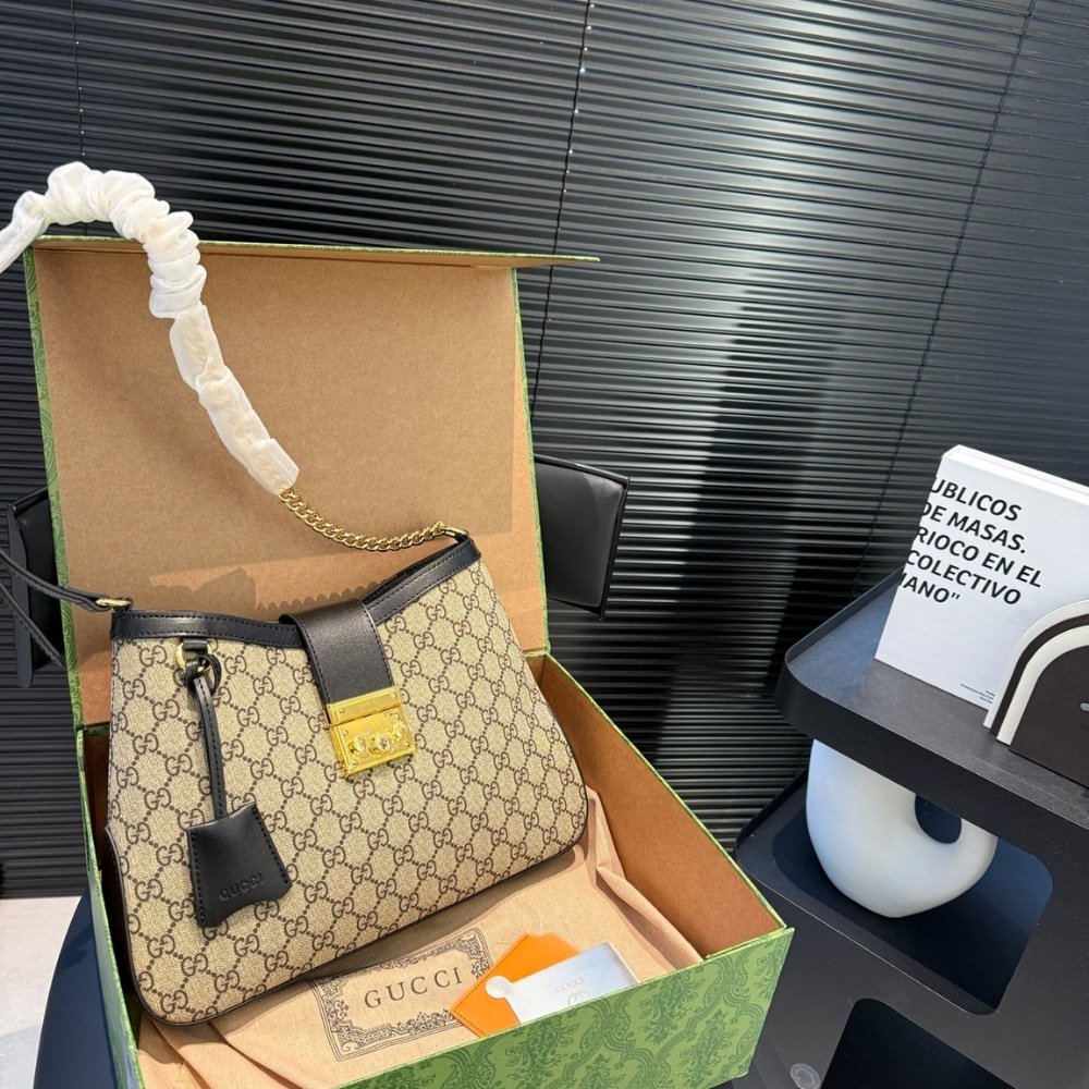Gvc*1 Padlock Gg Medium Shoulder Bag Black 33Cm 795113 Khnkg 9769