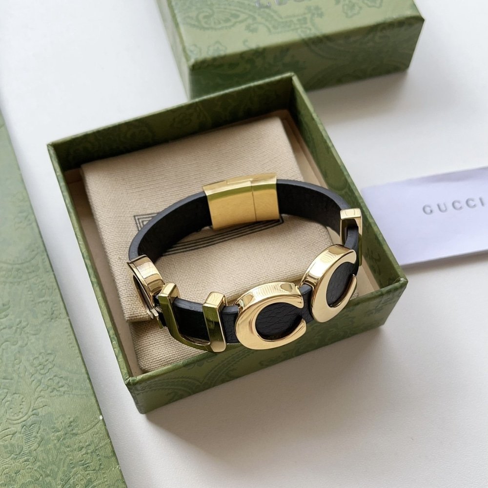Gvc*1 Leather Bracelet With Gvc*1 Script