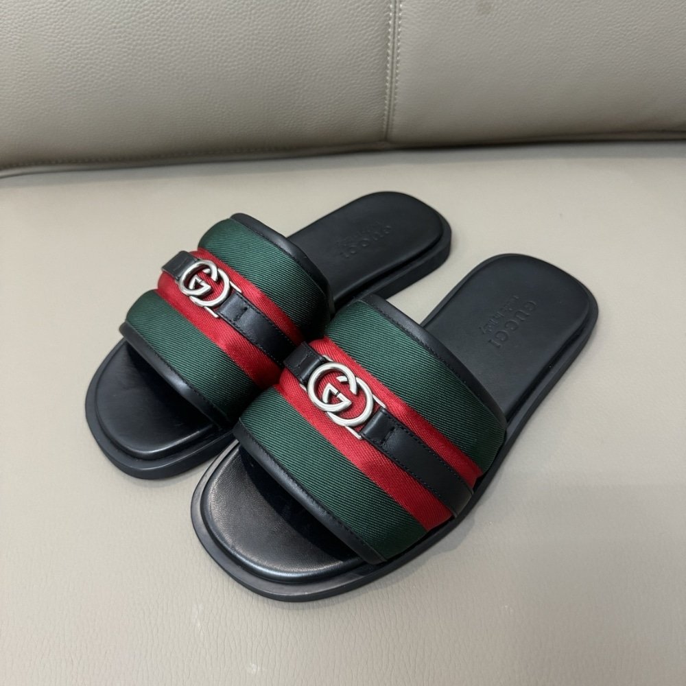 Gvc*1 Men Slide Sandal With Interlocking G Green And Red 835091 Haahh 8449