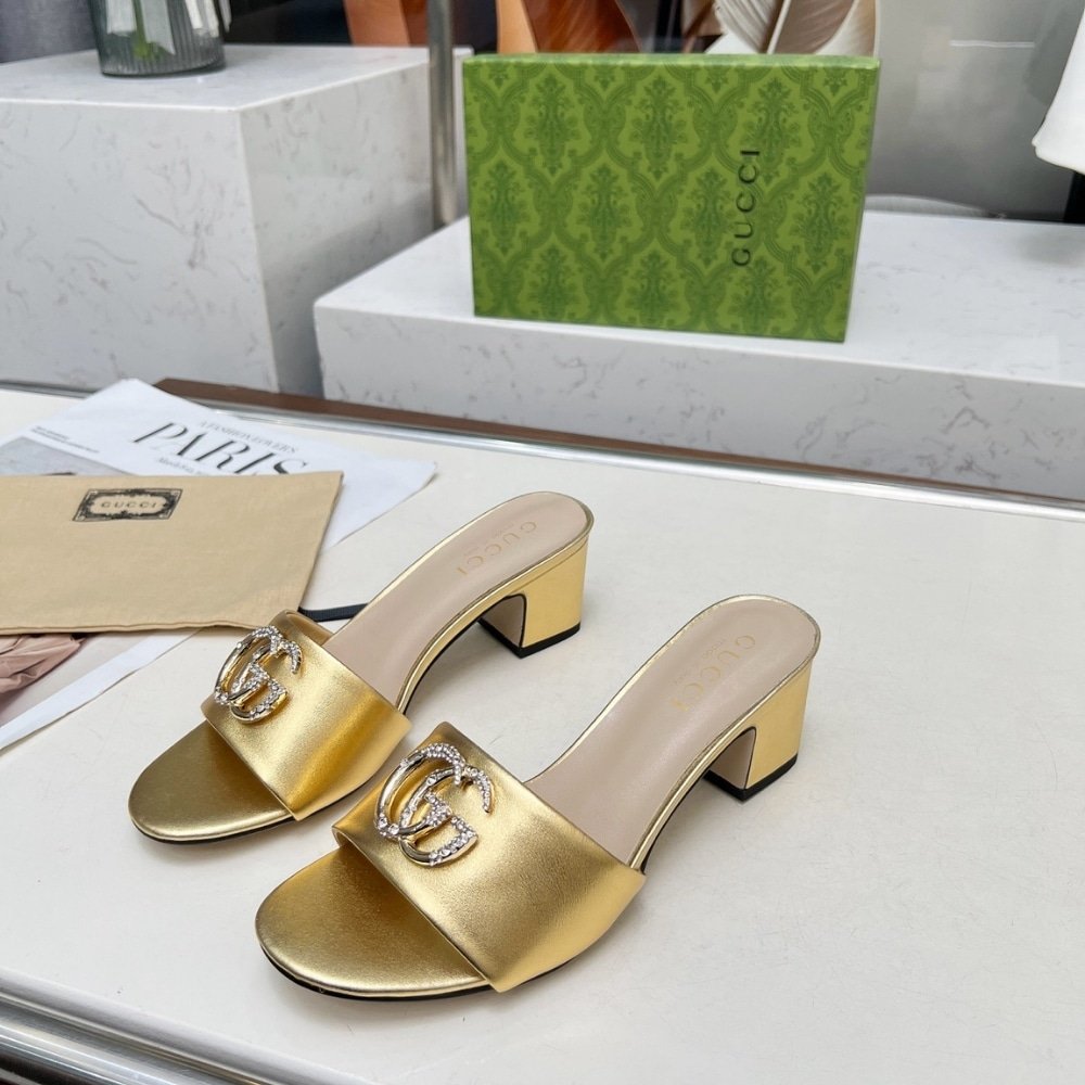 Gvc*1 Nojum Women’s Slide Sandal Metallic Gold 817257 B8B00 8024