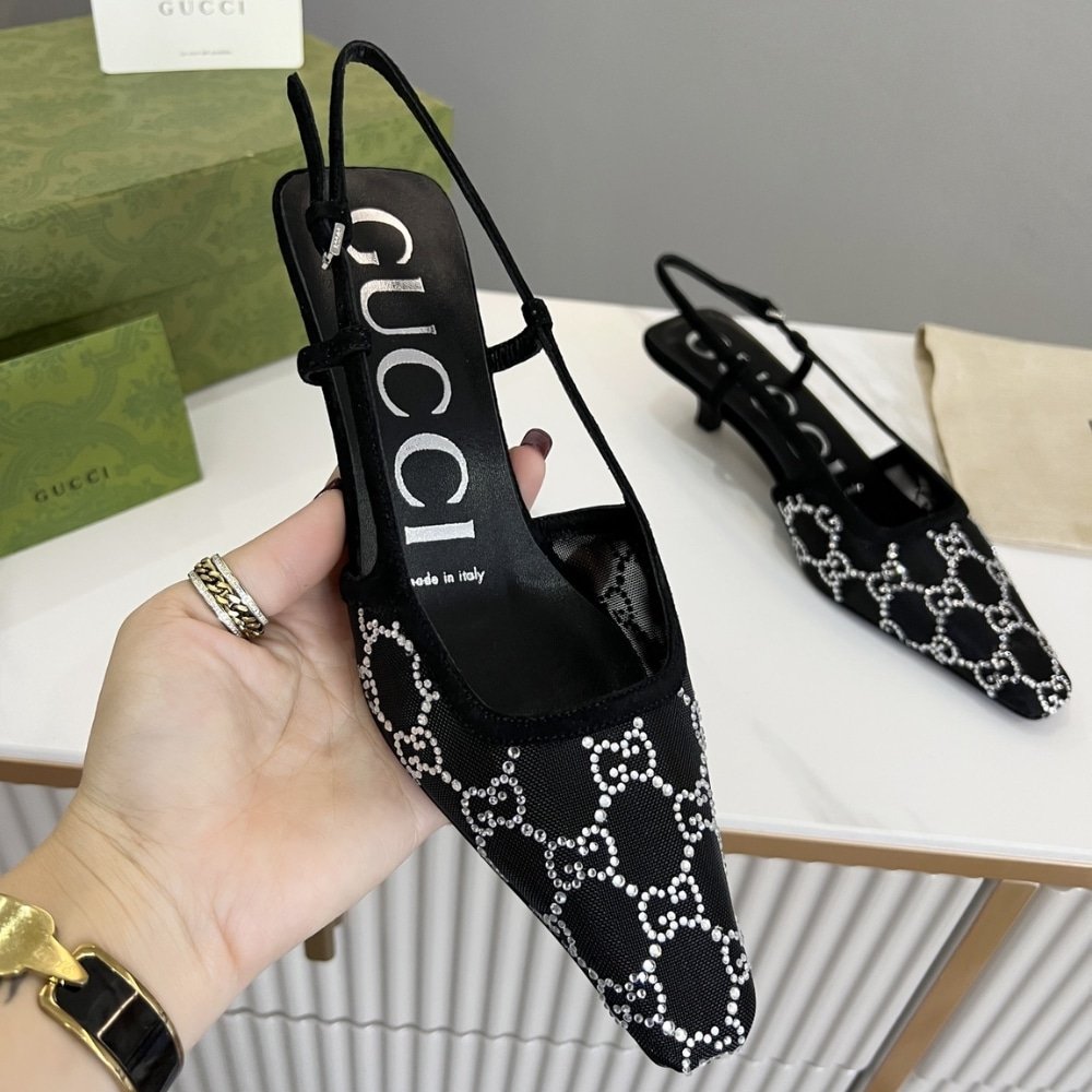 Gvc*1 Women’S Slingback Pump Black 675829 F13A0 1000