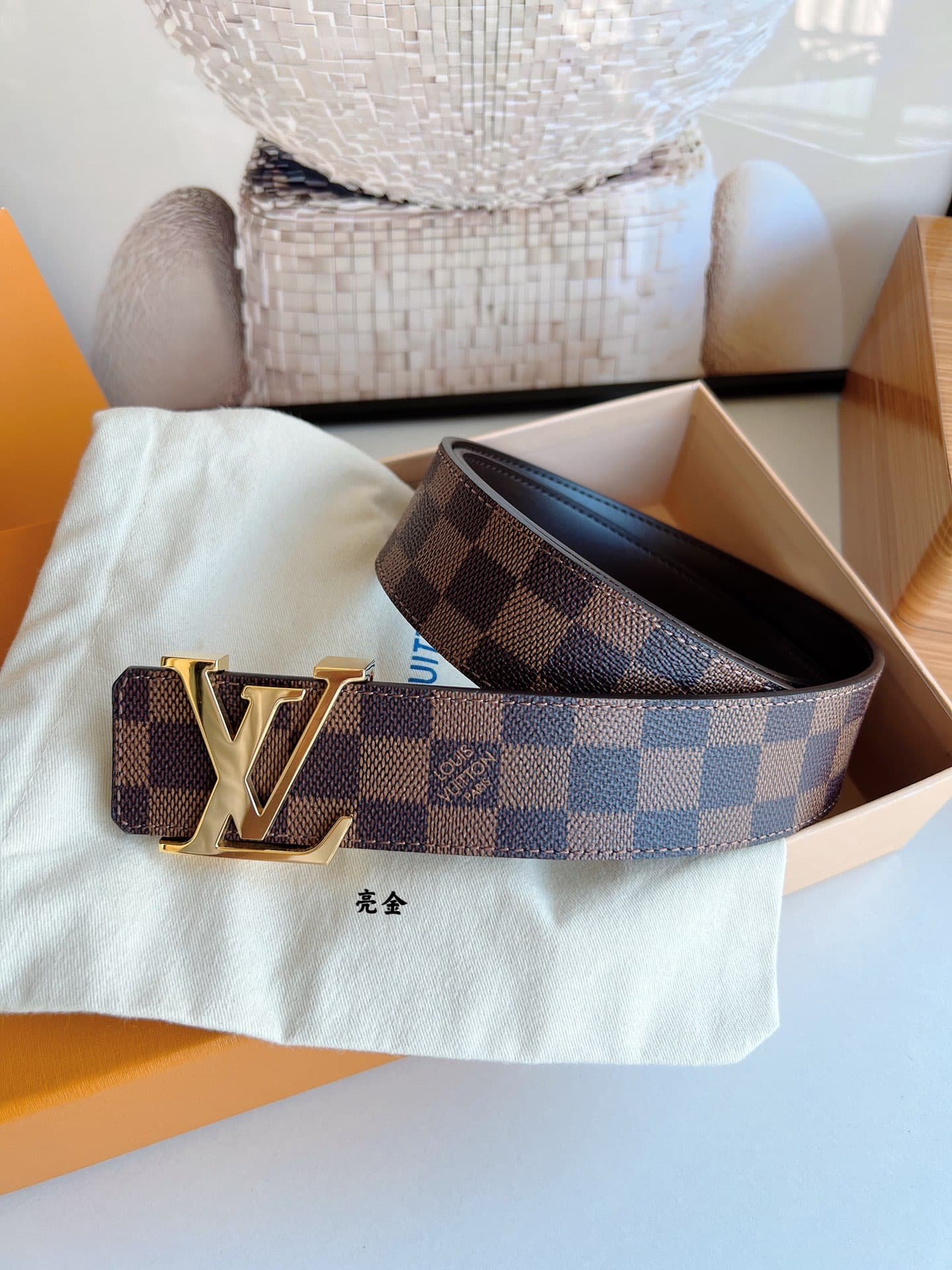 L0vis Vvtt0n Lv Initiales Reversible Belt Brown 40Cm