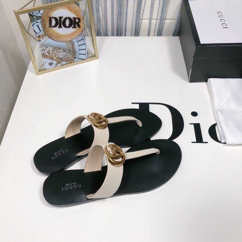 Gvc*1 Thong Sandals With Double G White Leather 497444 A3N00 9022