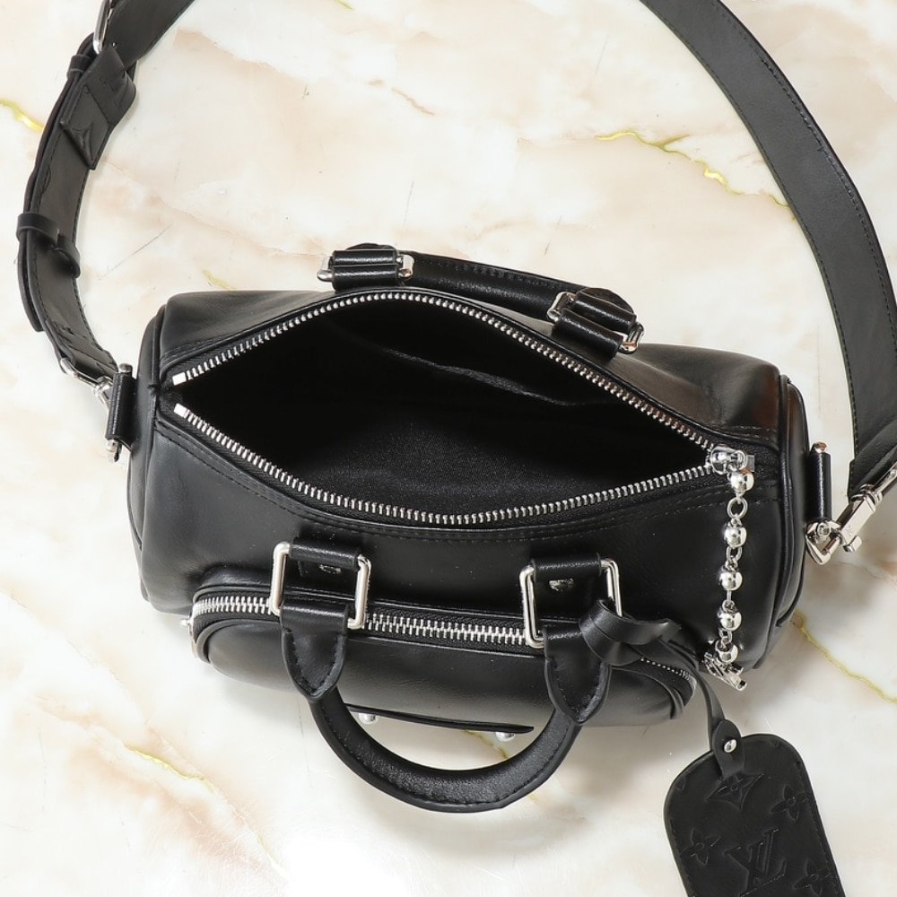 L0vis Vvtt0n Keepall Cargo Bandouliere 25 Black 25Cm M13988