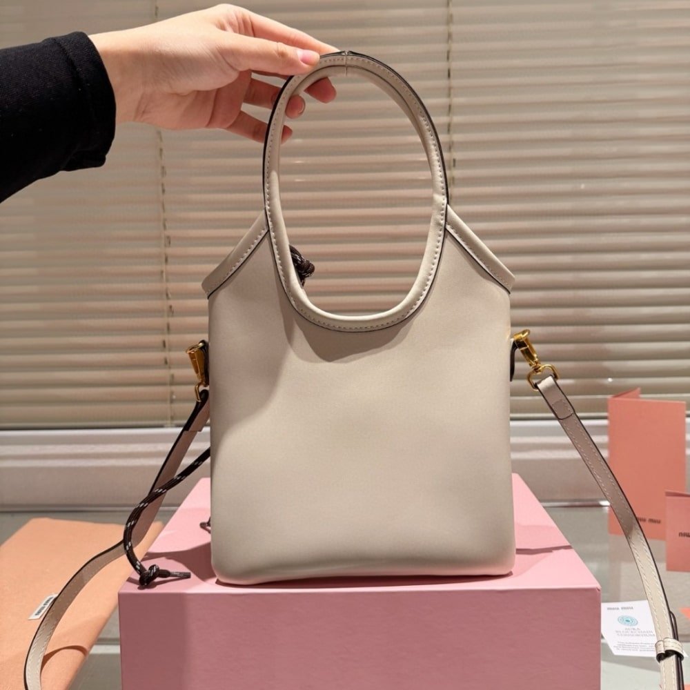 M1um1u Ivy Leather Bag Chalk White 20Cm 5Ba281 2Crw F0K74 V Oln