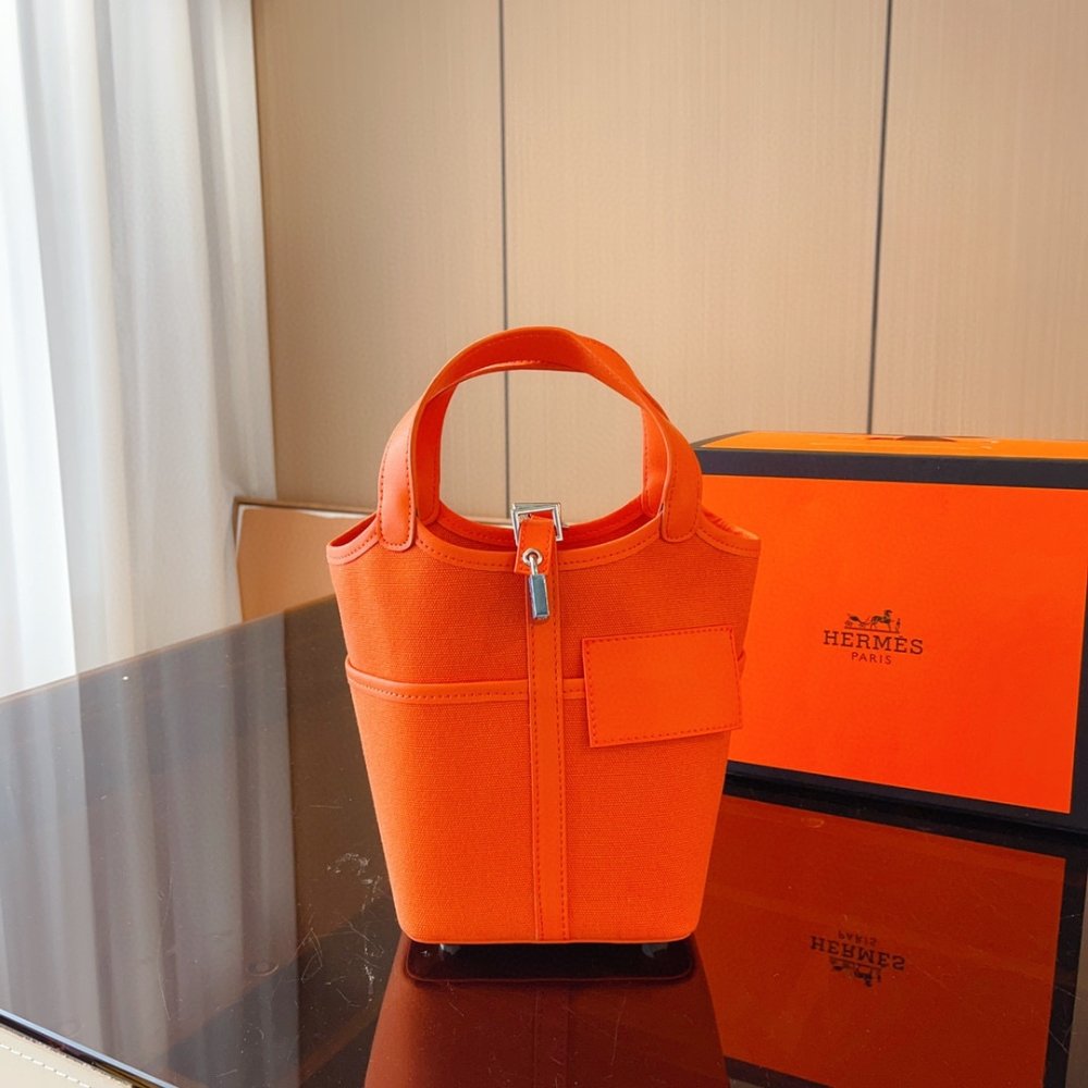 H**me5 Picotin Lock 18 Pocket Bag Orange 20Cm H083189Ckal