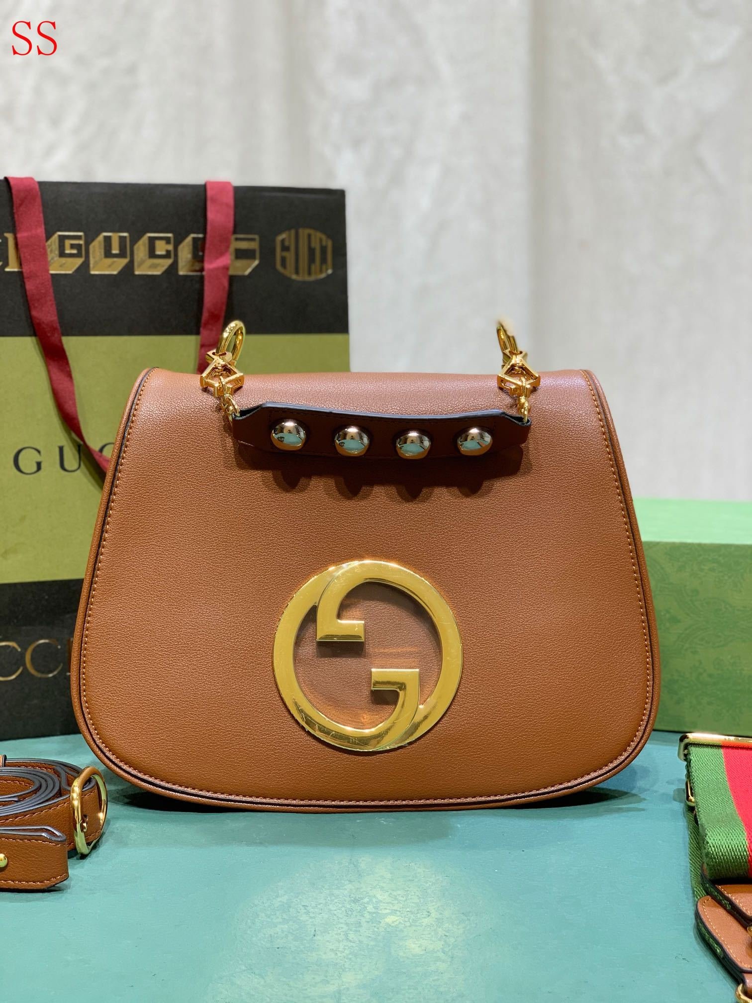 Gvc*1 Blondie Medium Bag Brown 29Cm 