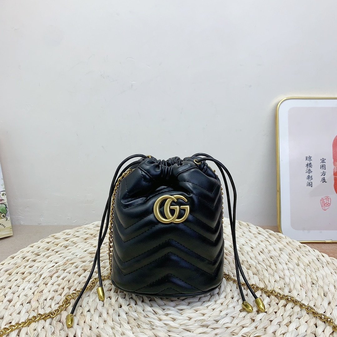 Gvc*1 Gg Marmont Matelassé Chevron Mini Bucket Bag Black 15Cm 575163 Dtdrt 1000