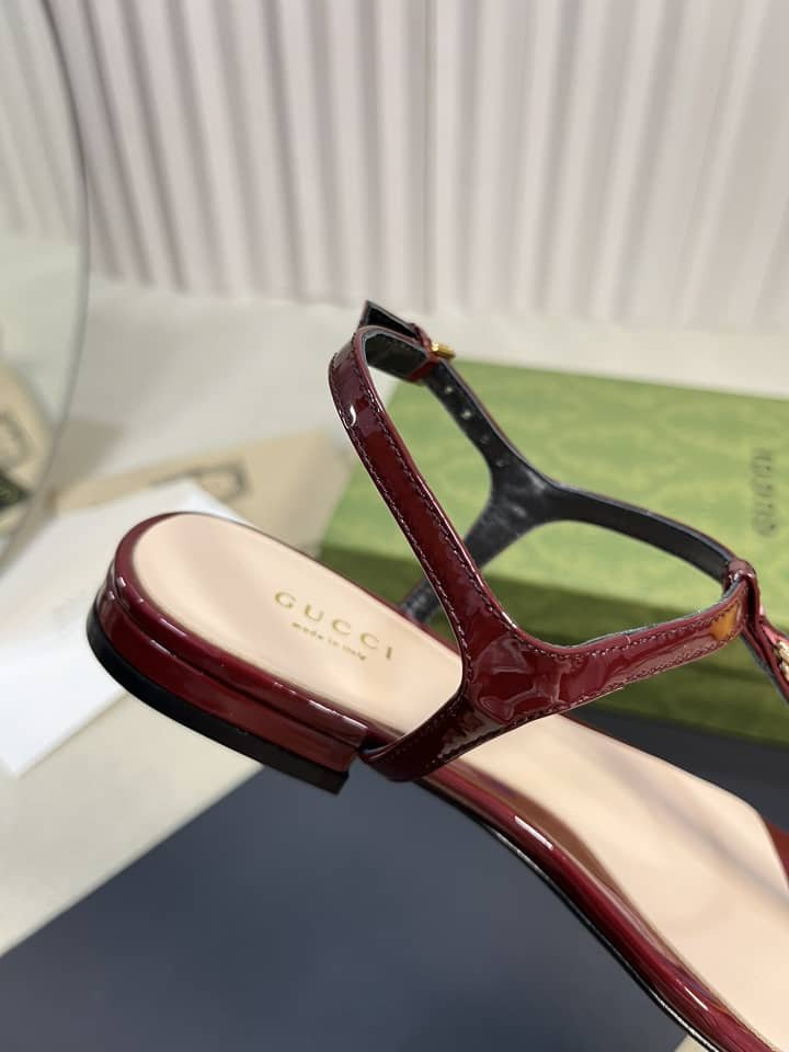Gvc*1 Signoria Thong Sandal Red 782415 Bnc00 6207