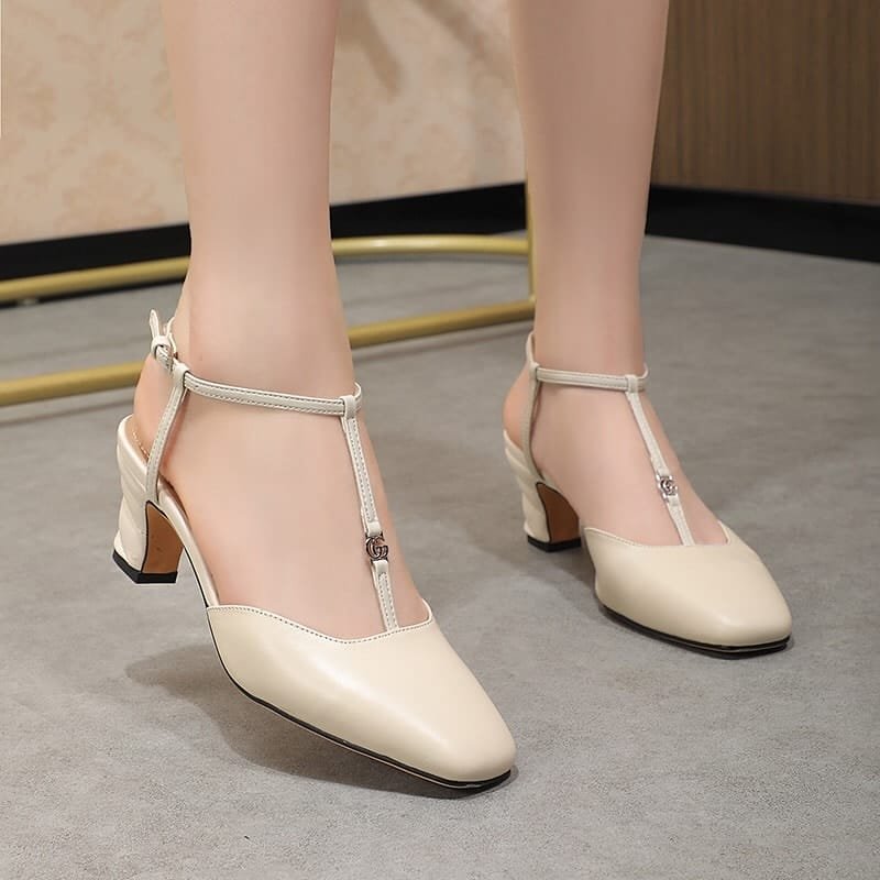 Gvc*1 Women’S Petite Gg Slingback Pump White 723446 Bko00 9049