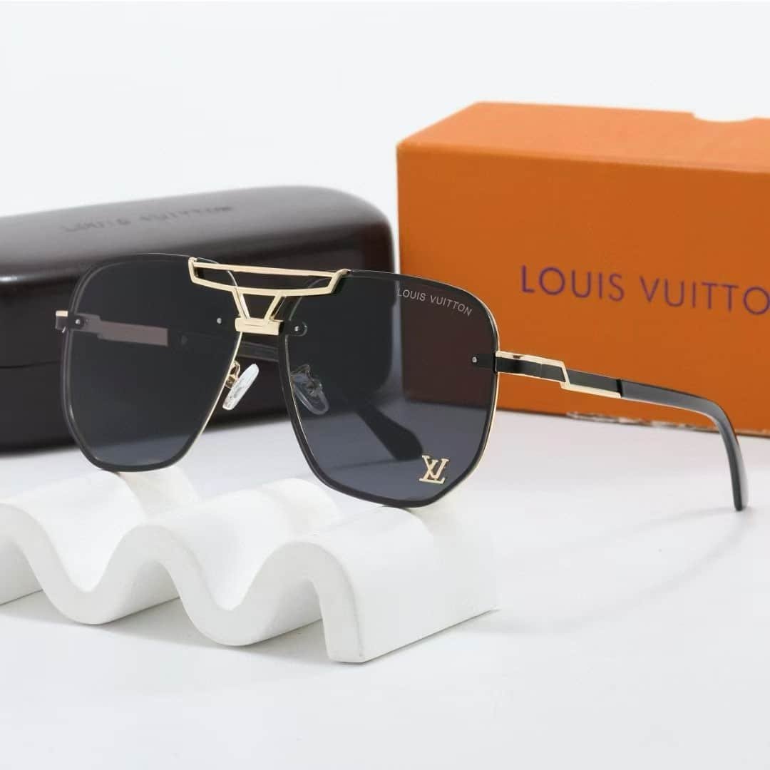 L0vis Vvtt0n Prestige Aviator Sunglasses Black With Gold
