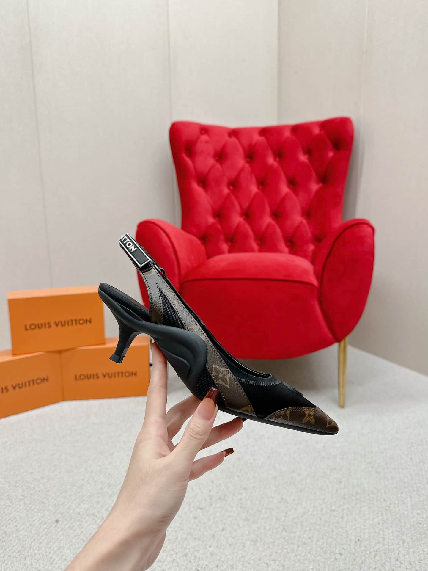 L0vis Vvtt0n Archlight Slingback Pump Black And Brown 1Aadgj