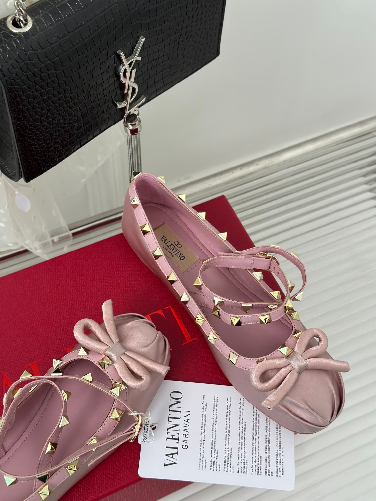 Va1e*ntin0 Garavani Rockstud Satin Ballerina Water Lilac 3W2S0Hb6Swh 6E0